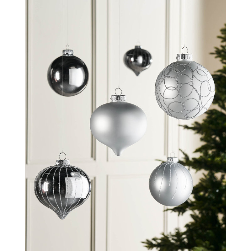 10.8cm Solid Colour Plastic / Acrylic Bauble, Silver