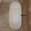Baignoire autoportante MonBlari 71 po x 31,5 po en acrylique blanc avec trop-plein et bonde rétractable pour salle de bain-133438905-130969326