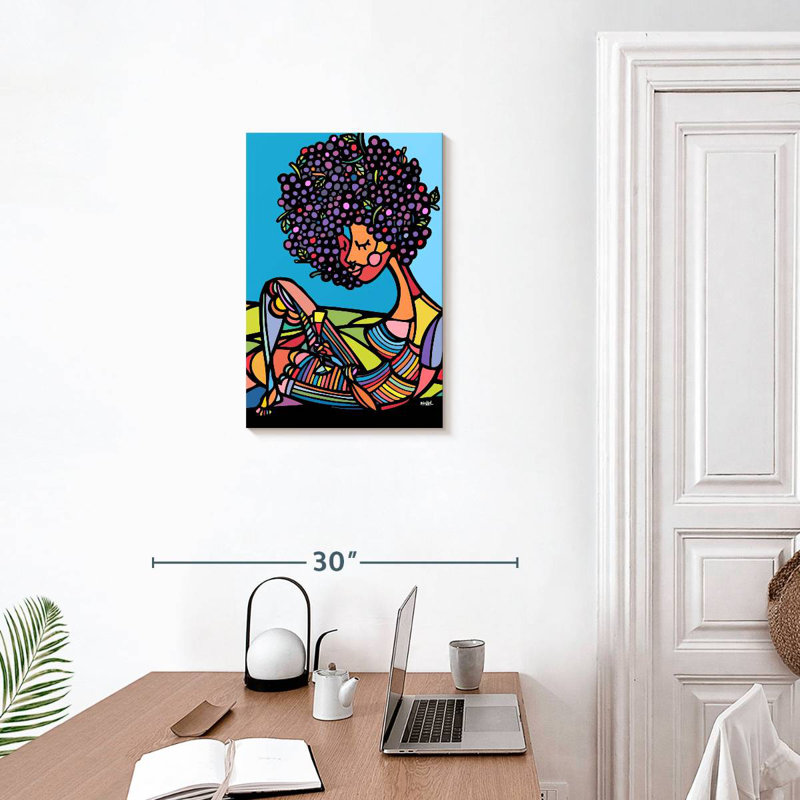 Leisha Afro, H 24 po x l 16 po