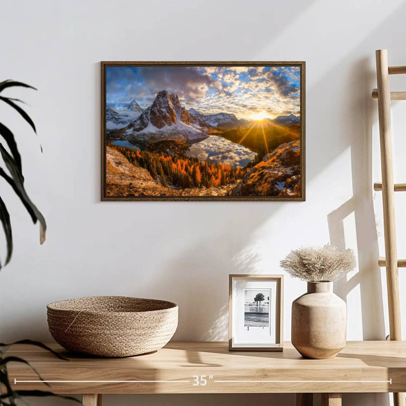 Le paradis sur terre, 19 po x 13 po, Cadre flottant noyer