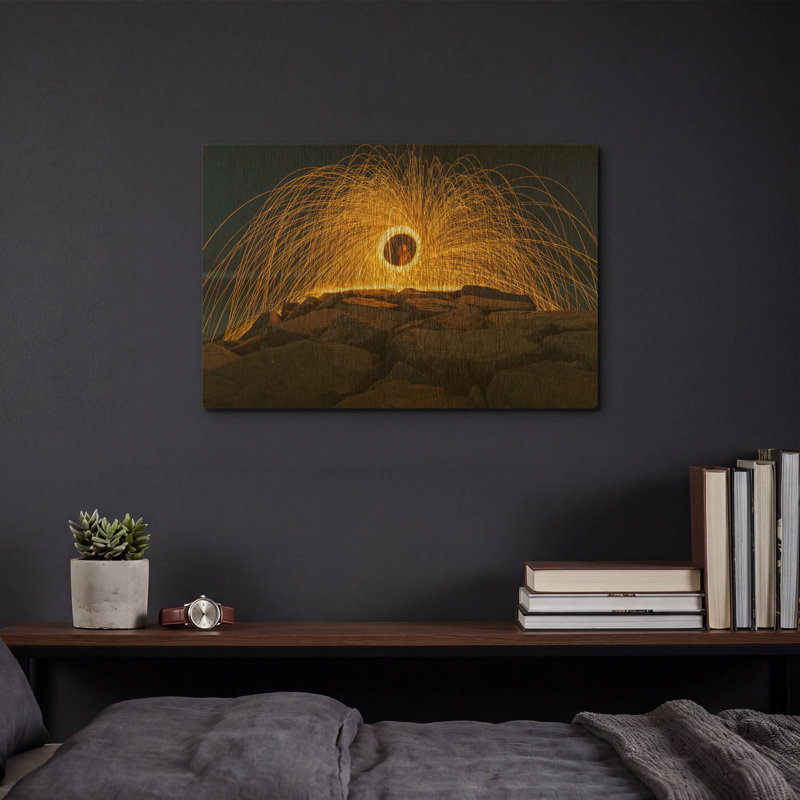 «Ponto Bursting» par Chris Moyer, art mural en métal doré, 16 po x 12 po, 16 po x 12 po