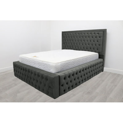 Charlierose Upholstered Velvet Bed