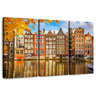 Sireci Buildings At Amsterdam Canal