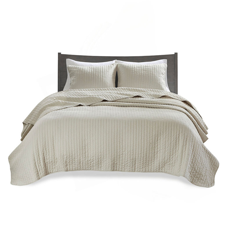 3 Piece Quilt Set  Full/Queen