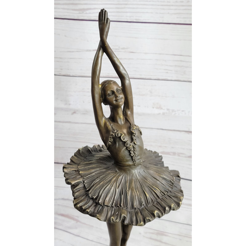 Figurines et sculptures