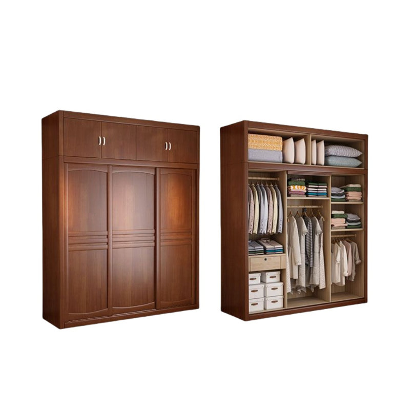 Garde-robe classique classique riche