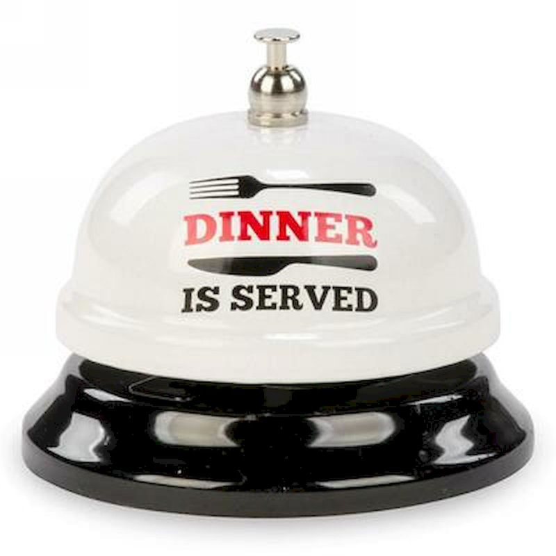 Le souper en métal blanc sert une cloche
