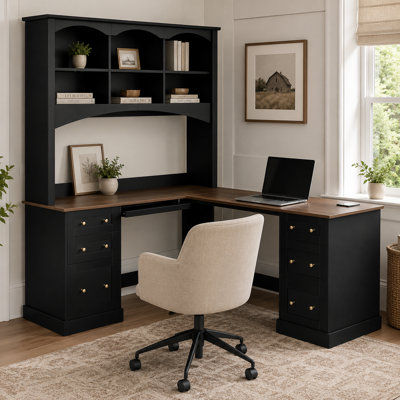 Bureau d'ordinateur en L en forme de ferme avec huche arquée, plateau à clavier, double station de charge, tiroir de classement et armoire de rangement, bureau de coin