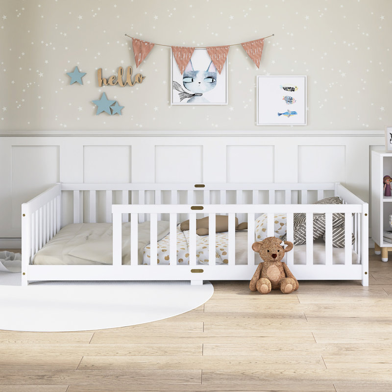 Lit simple en bois avec garde-corps, Blanc