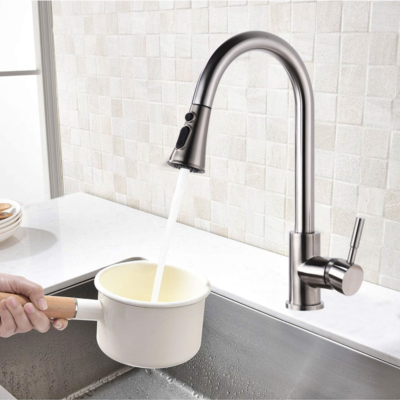 Robinet de cuisine à poignée simple, Sans distributeur de savon, Nickel brossé