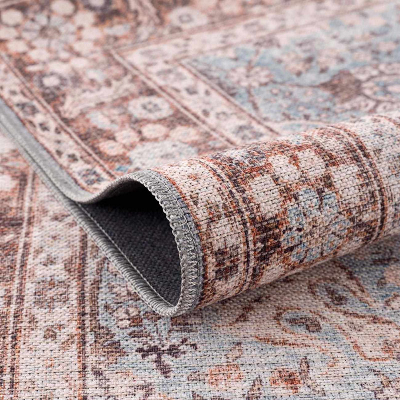  Dau Traditional Brown/Dark Red/Beige/Blue Area Rug, 2'7" x 7'3"