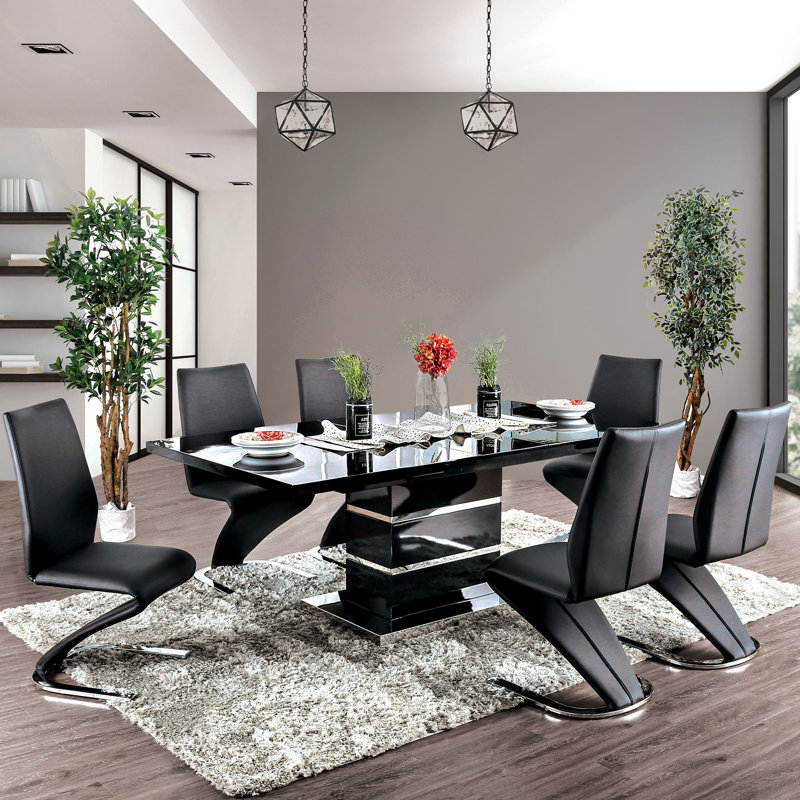 Reitman Extendable Dining Table