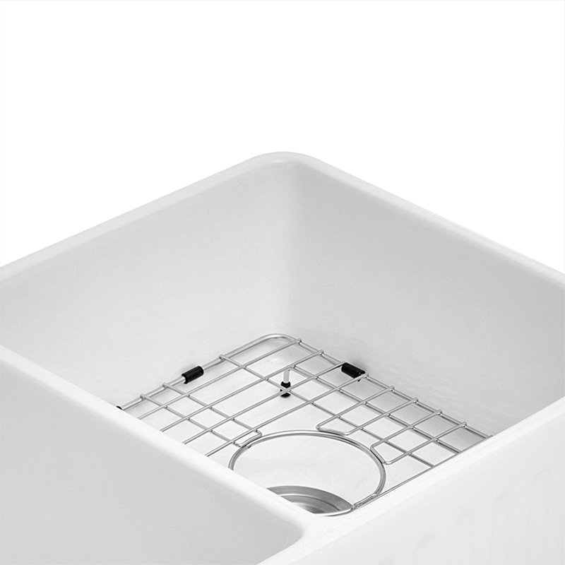 Évier de cuisine à double cuve à tablier frontal avec grille d'évier et ensemble de drain L 33 po x l 18 po