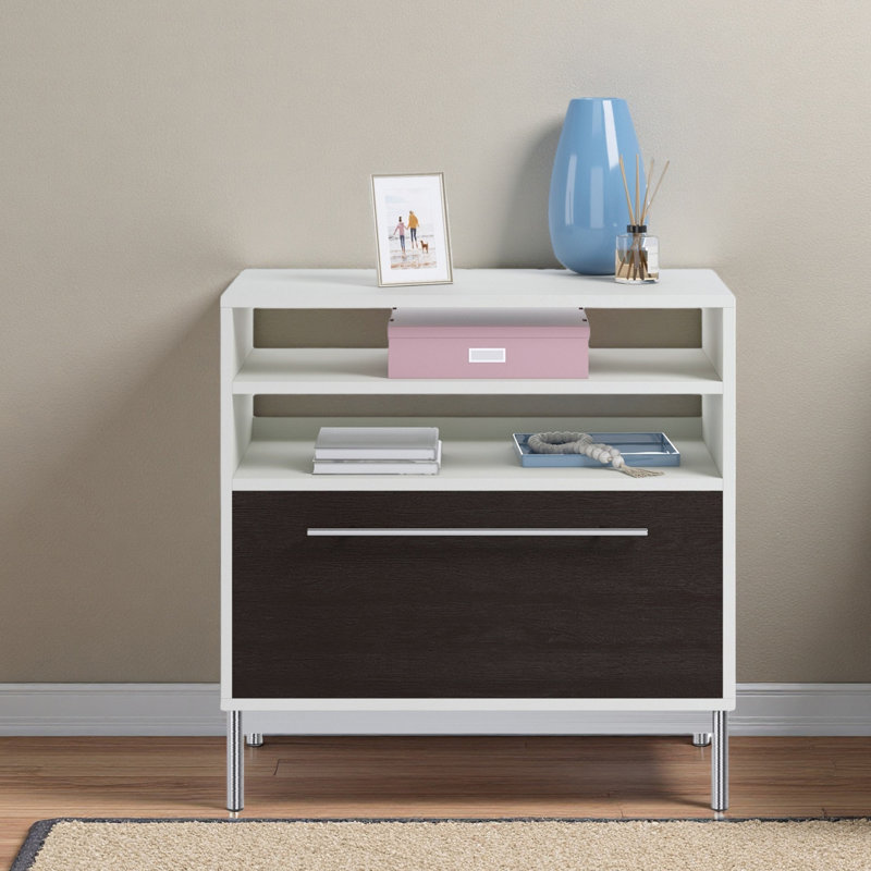 Lateral File With Modern Design
