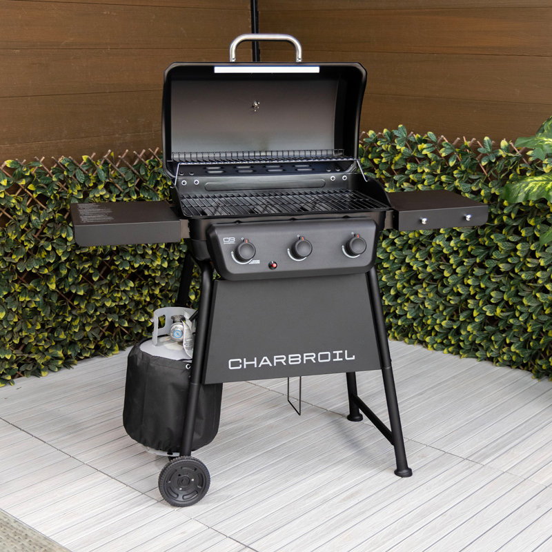 Barbecue au gaz compact à 3 brûleurs Charbroil® Classic Series