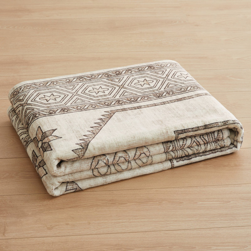 Catalyna Oriental Area Rug, Rectangle 200 x 290cm