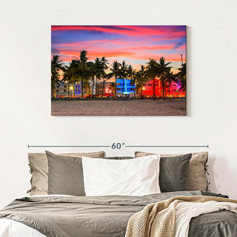Harpa Miami Beach USA, 30" H x 45" W