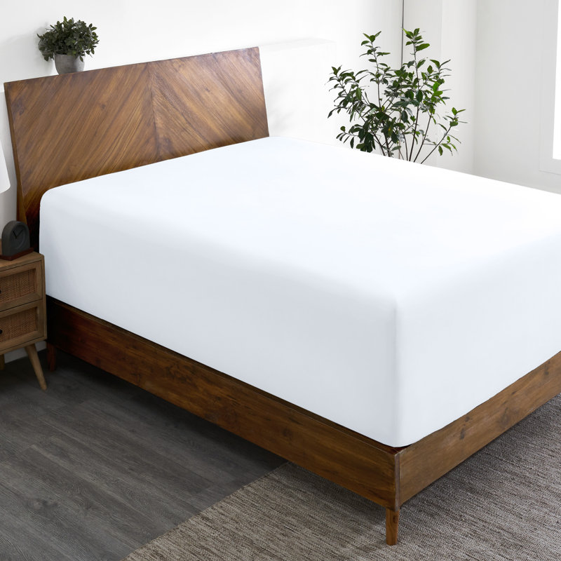 Extra Deep Microfiber Fitted Sheet, Queen Fitted Sheet, White