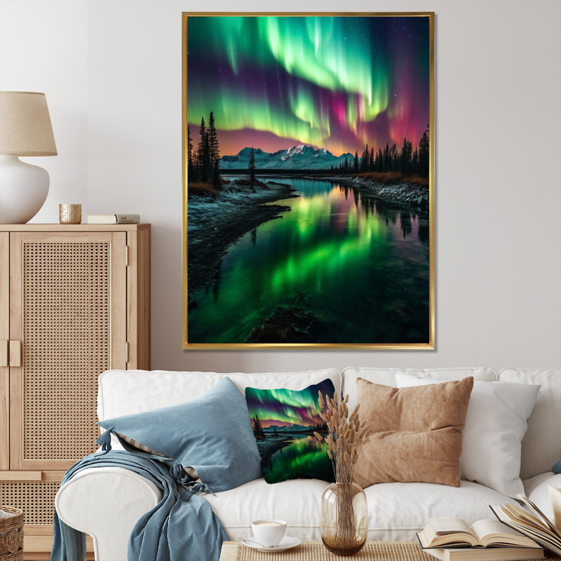Yukon Northern Lights Beauty III - reproduction d'art sur toile canadienne, Cadre flottant doré, H 40 po x l 30 po x P 1,5 po