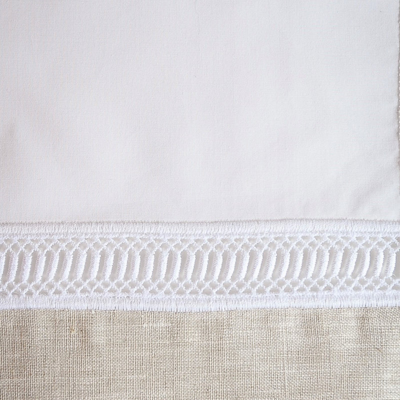 Linea Linen Tablecloth, 126" L x 72" W, White/Light Natural