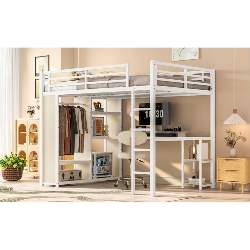 Grand lit mezzanine en métal, grain de bois blanc, garde-robe intégrée, bureau, rangement, caractéristiques, grand lit supérieur, tablettes, assemblage sans effort
