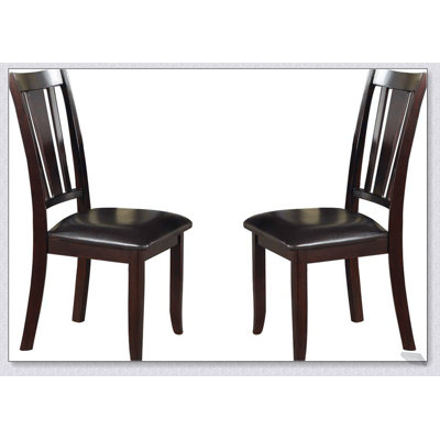 Chaise d'appoint rembourrée, siège de salle à manger confortable et élégant avec une fabrication durable et un design polyvalent