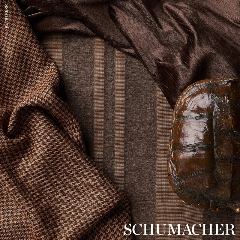 Tissu en velours de soie Schumacher x Patterson Flynn Dorothea, Espresso