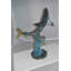 Statue de requin sautant de l'eau en bronze - Taille: L 14 po x l 24 po x H 28 po.