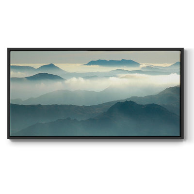 Au-dessus des nuages - Toile tendue avec châssis encadré - Prêt à être accroché