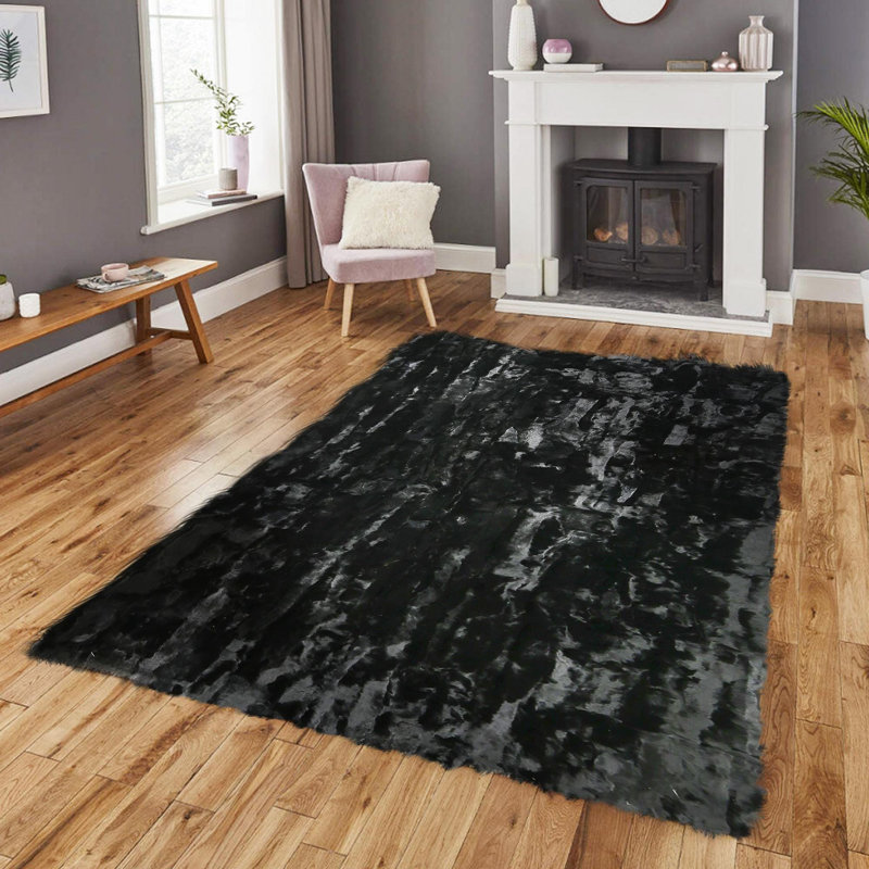 Tapis en fourrure de lapin noir vif_10 x 14 pi, Rectangle 10 pi x 14 pi