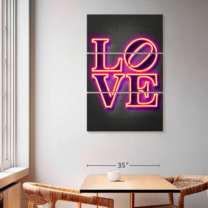 Plaque murale Kema Love In Neon, H 65 po x l 42 po