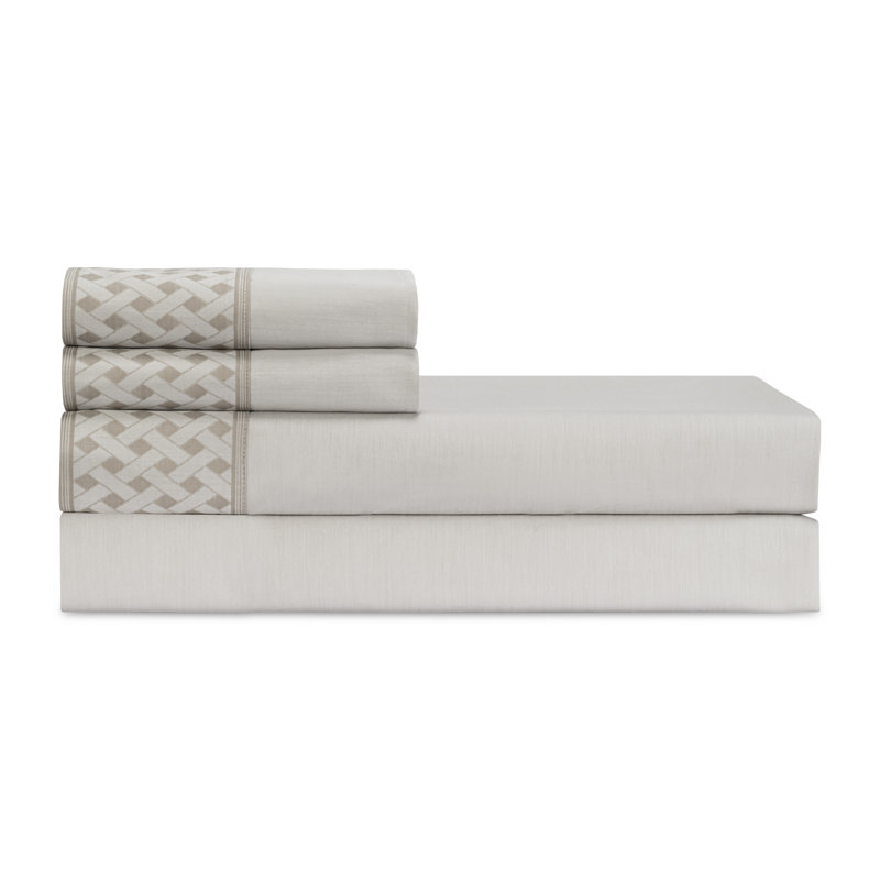 Ara Sheet Set, California King Sheet Set with 2 Pillowcases, Champagne Geometric