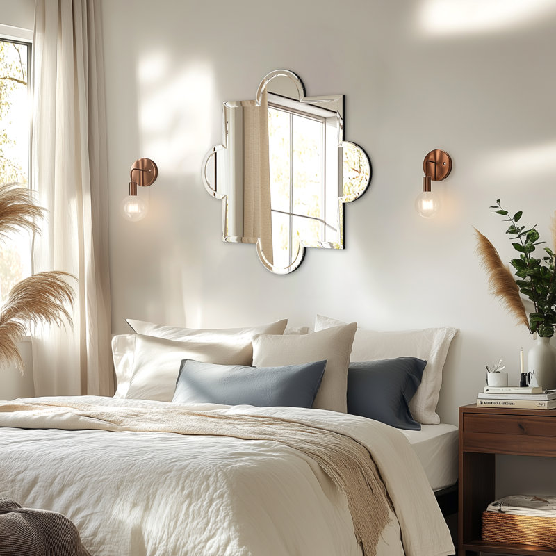 Miroir mural sans cadre en verre, H 28 po x l 28 po