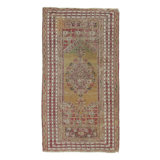 Antique Ghiordes Rug, Gold & Red With Intricate Medallion Pattern - Rug & Kilim