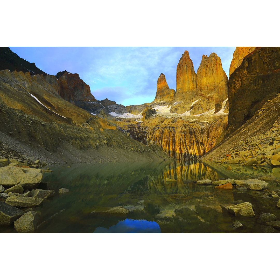 Torres Del Paine Granites von Agustavop - Kunstdrucke