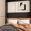 Grand lit escamotable mural, cadre de lit noir et peu encombrant pour chambre à coucher, chambre d'amis, bureau à domicile