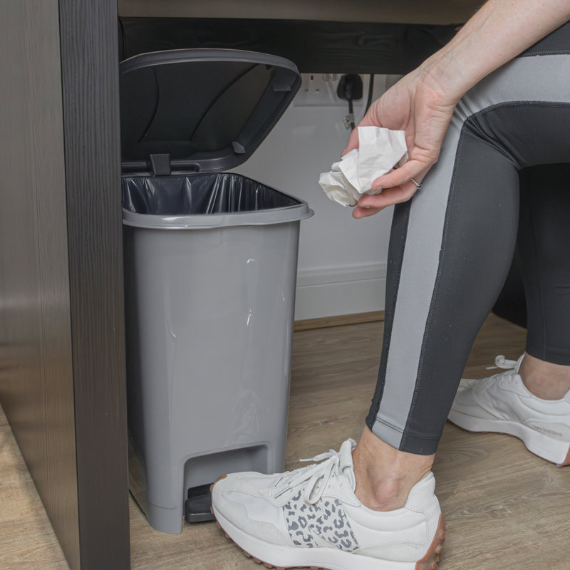 Rebrilliant Plastic Decorative Bin, 36cm H x 29cm W x 21cm D