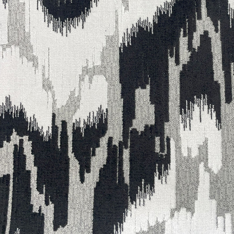 Oreiller luxueux en velours noir, blanc et crème Plutus, H 22 po x l 22 po, Carrée