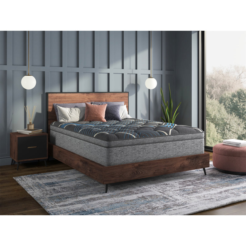Matelas hybride à plateau-coussin 15 po Restonic Comfort Care, matelas à ressorts ensachés individuel, confort moelleux