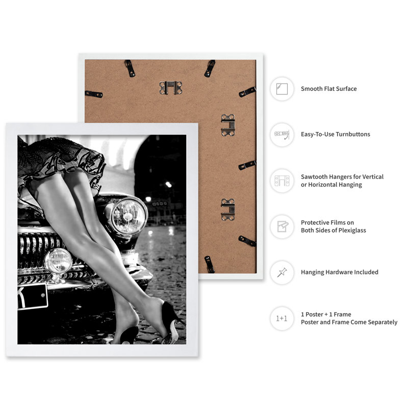 Jambes sexy sur une voiture classique, Poster, White Framed, 16"H x 20"W