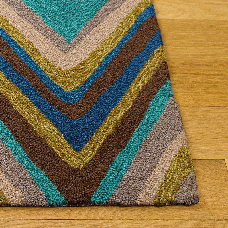 Childers Hand Hooked Performance Southwestern Rug, Rectangle 2'3" x 3'9"