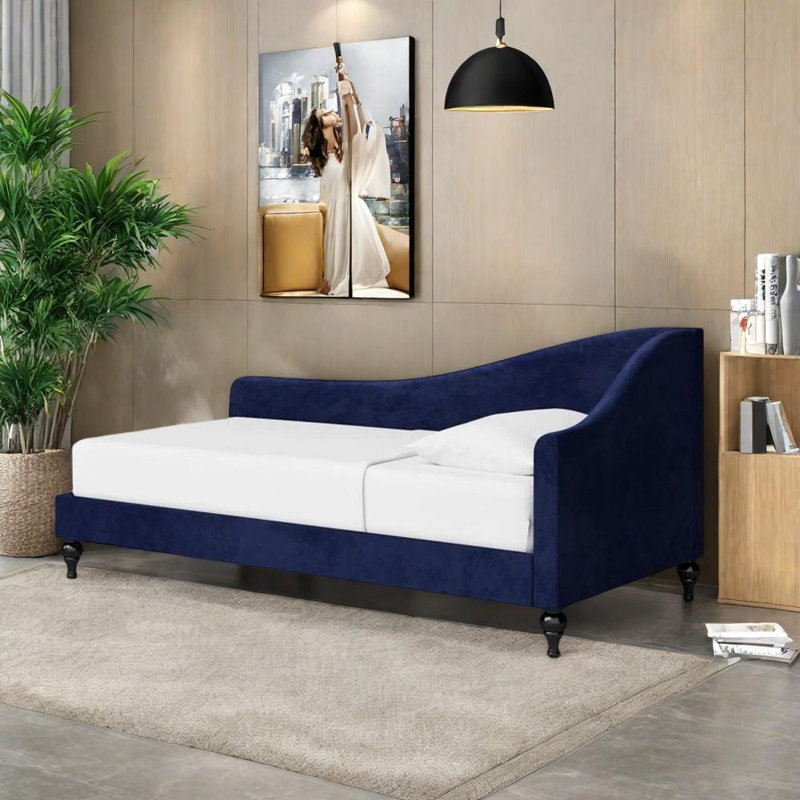 Chaise moderne en bois massif de loisirs, Face à la droite