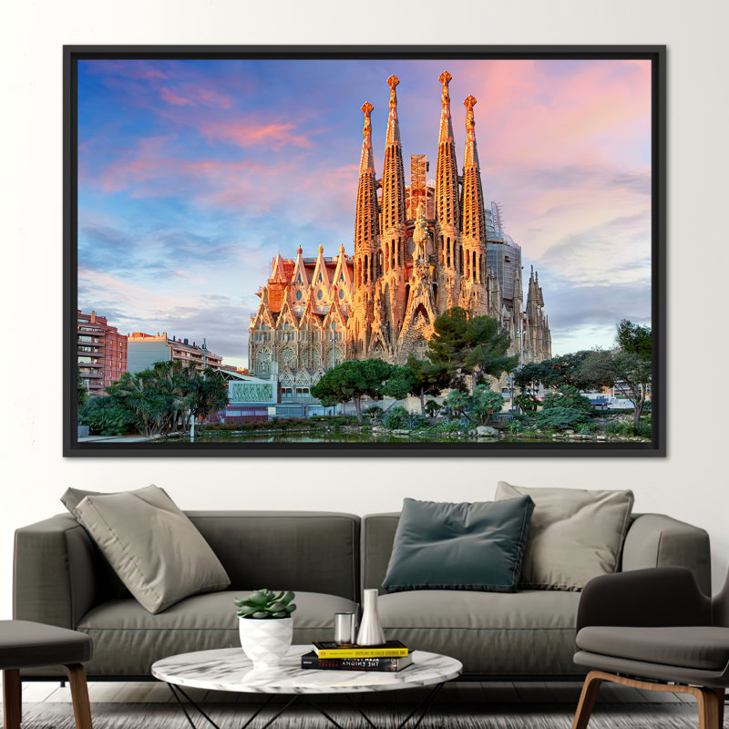 Art mural sur toile Antoni Gaudi, H 41 po x l 94 po, Noir, Reproduction encadrée sans passe-partout