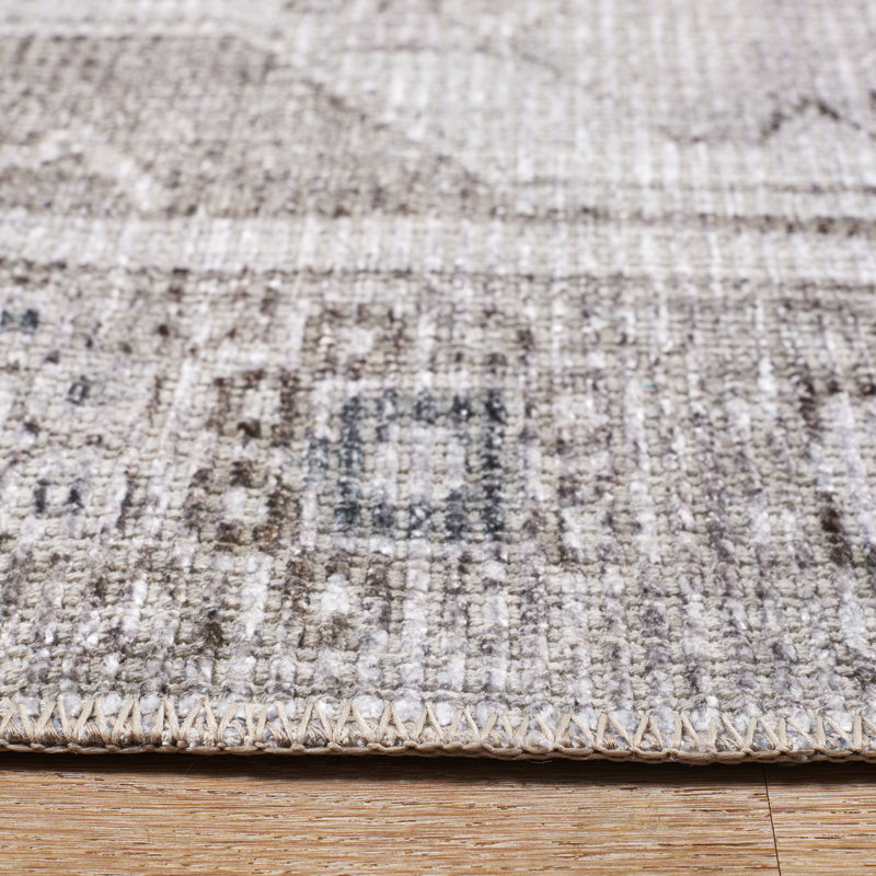 Union Rustic Machine Woven / Power Loomed Polyester Medallion Rug, Rectangle 5' x 7'6"