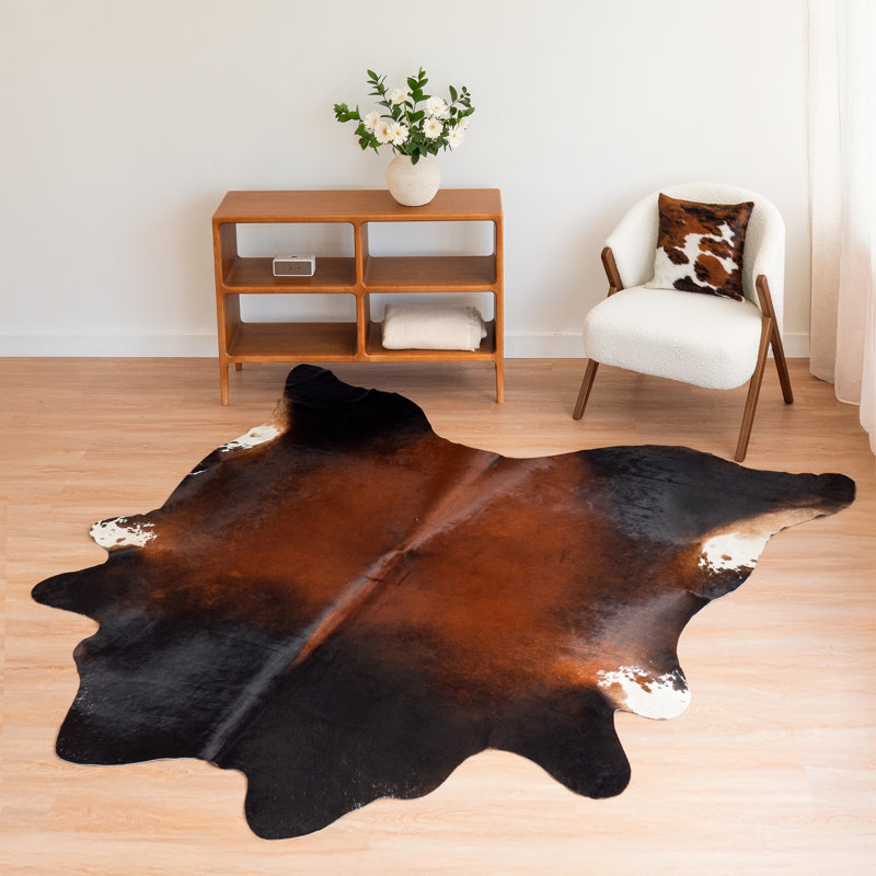 Tapis en peau de vache acajou