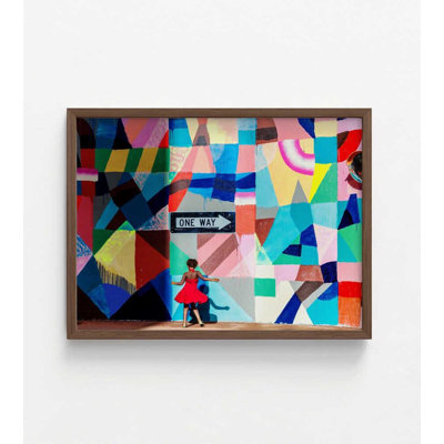 Reproduction d'art urbain urbain, scène de rue colorée, flèche audacieuse
