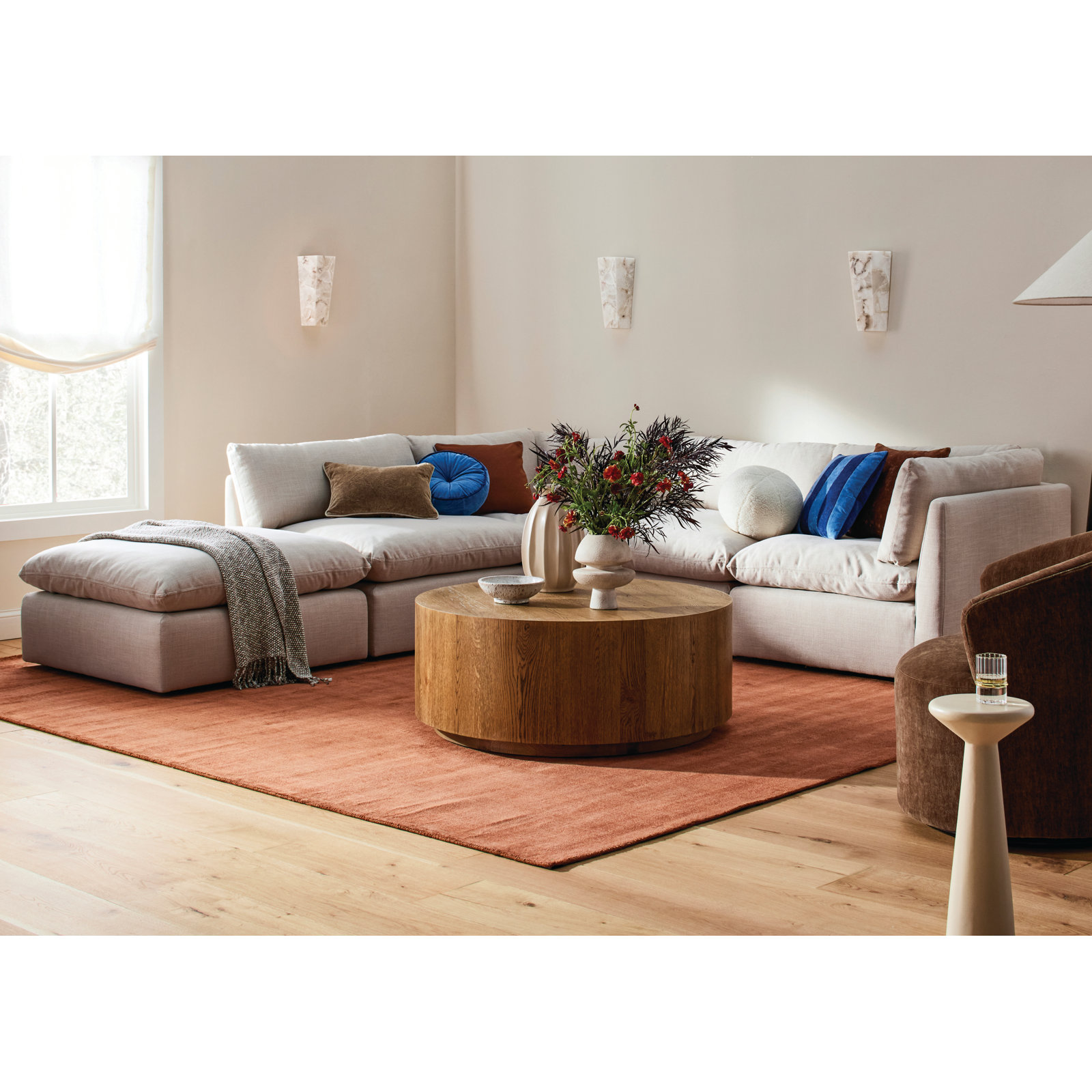 Annabella Sectional, Effie Linen Performance Weave