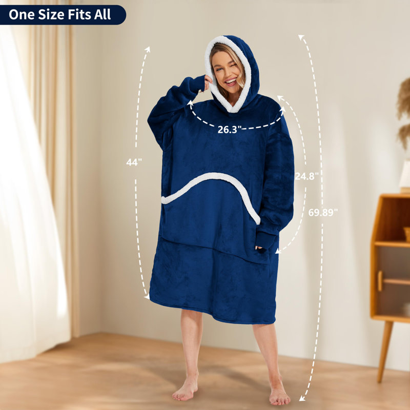Hanan Throw Blanket, Blue