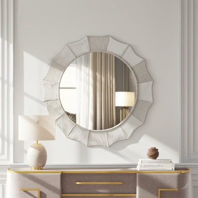 Miroir mural décoratif à poils longs avec bordure festonnée - Grand miroir mural contemporain pour salle de bain, chambre à coucher ou salon - 42 po, ivoire