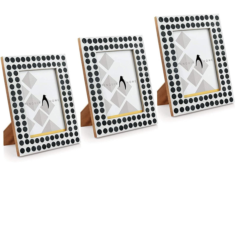 Glass Digital Picture Frame, 21cm H x 16.7cm W x 21.7cm D, White